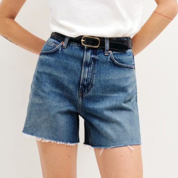 Reformation Pants - Reformation NWT Jeans Wilder High Rise Relaxed Jean Shorts in Galway size 31